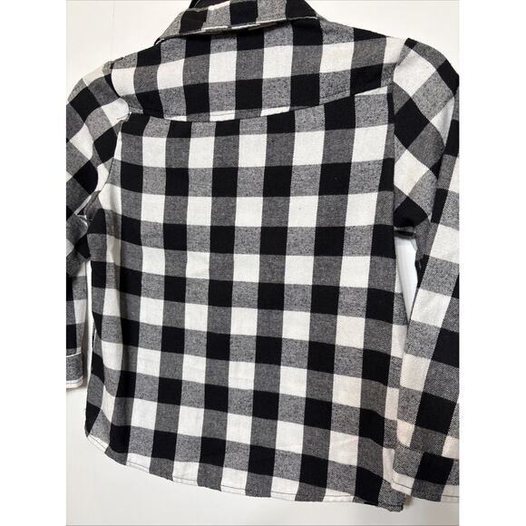 Black And White Flannel, Boys Size 6 - Picture 3 of 3